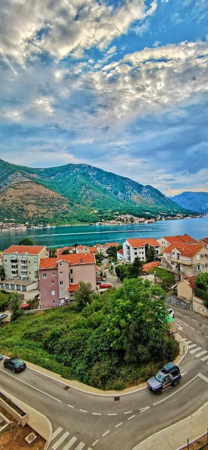 Apartments Jovana Kotor Exterior photo